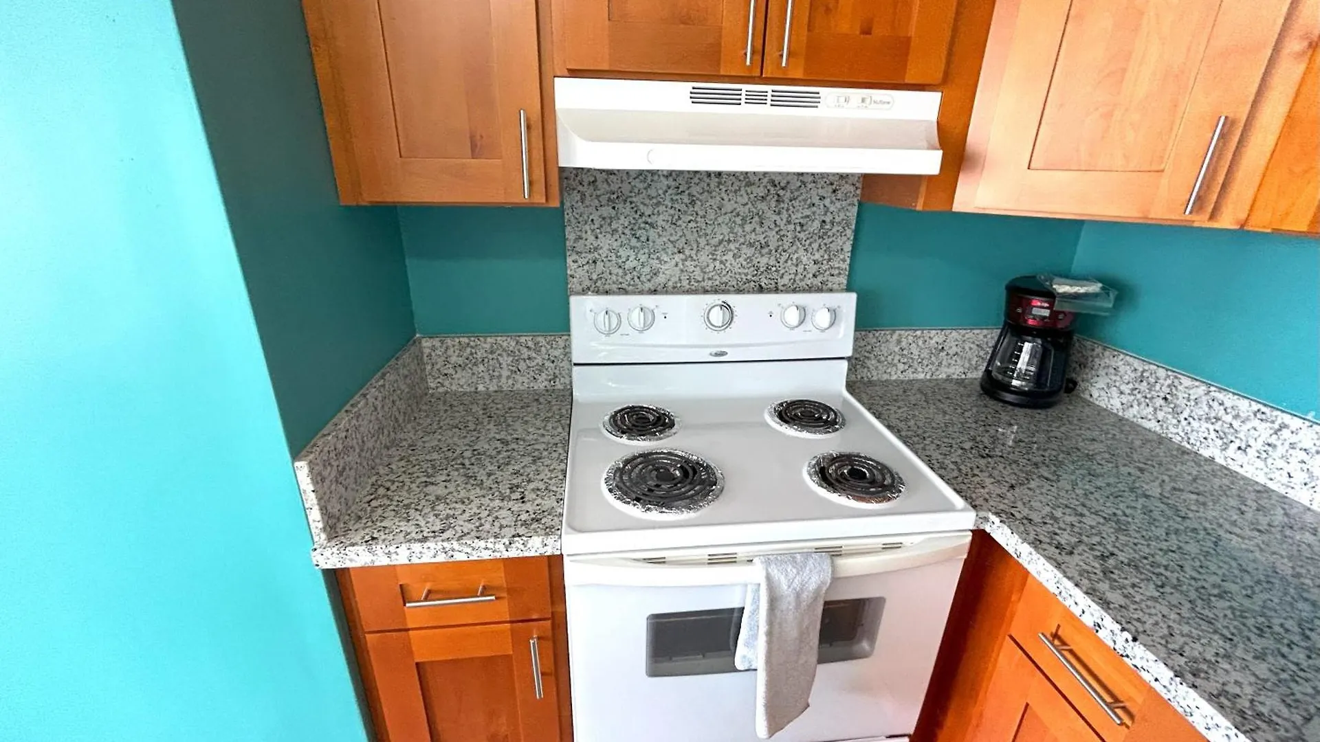 Dom wakacyjny Royal Kuhio 1713 - Spacious Studio With Stunning City Views In The Heart Of Waikiki! Honolulu